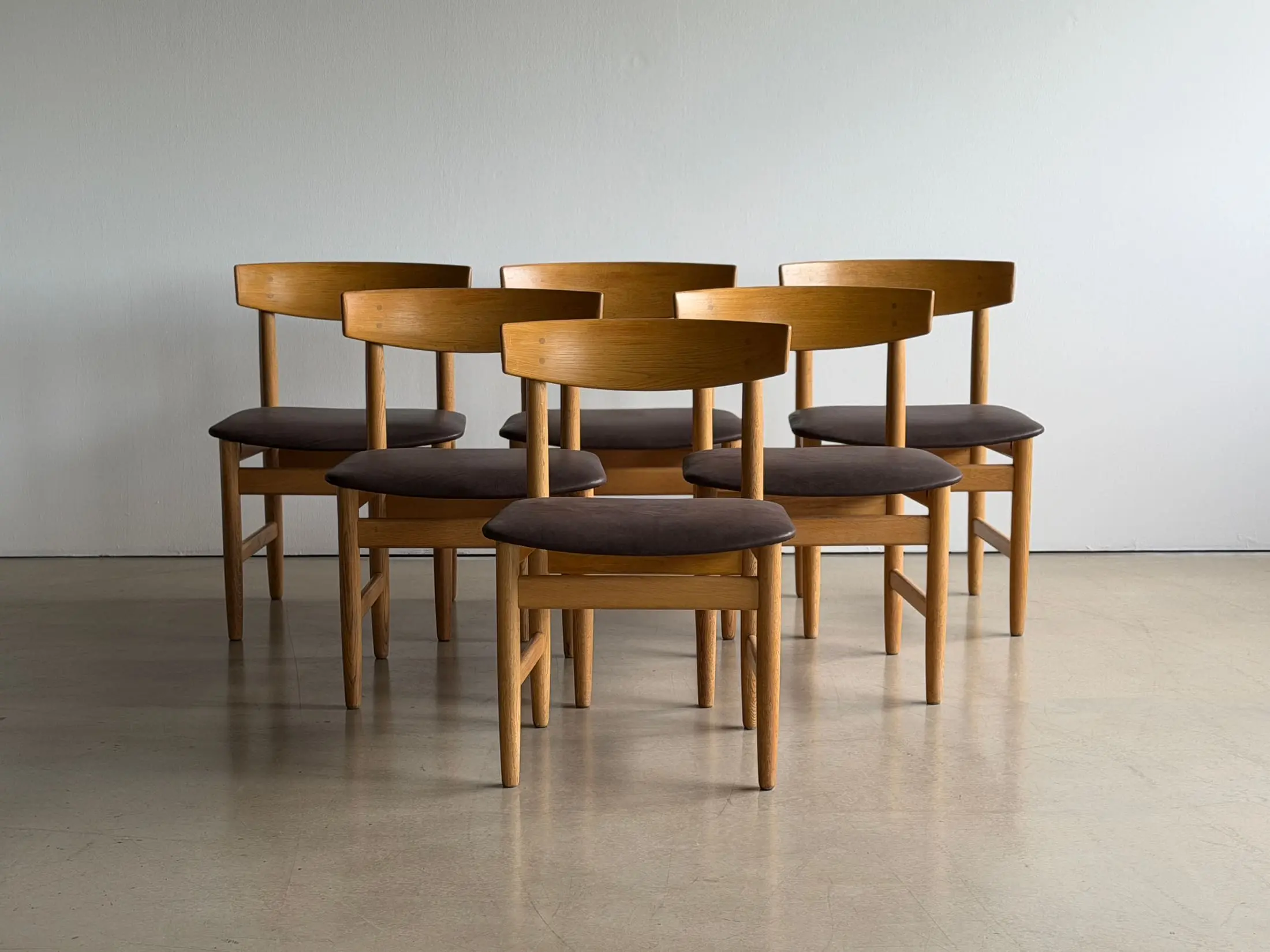 Öresund dining chairs