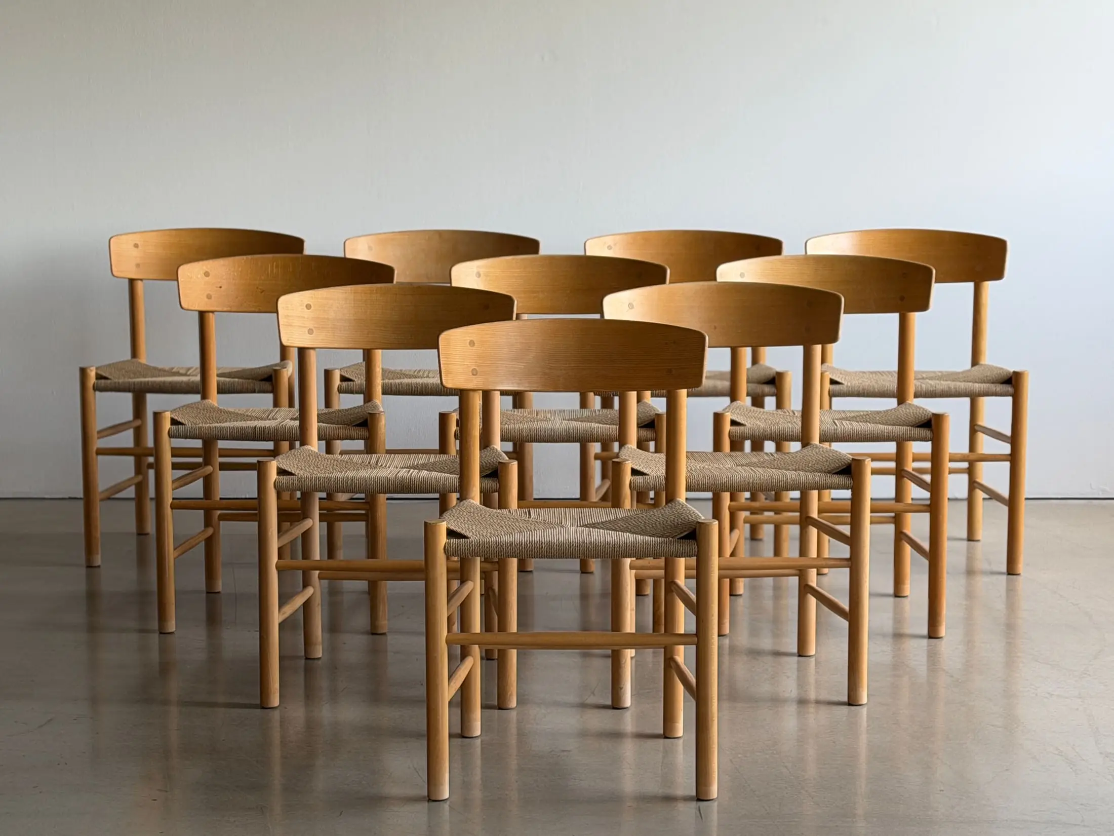 J39 -The People's Chair'
